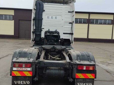 2011 Volvo FH, белый, 6700000 рублей, вид 2