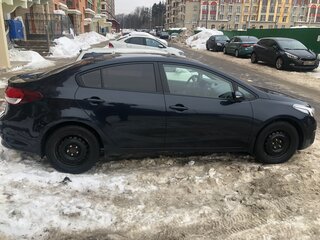 2017 Kia Cerato III Рестайлинг (Classic), синий, 1150000 рублей, вид 3