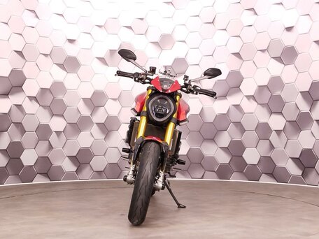 2022 Ducati Monster 937, красный, 890000 рублей, вид 5