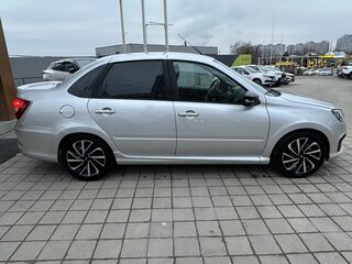 2026 Lada (ВАЗ) Granta Sport I Рестайлинг, серебристый, 1607000 рублей, вид 4