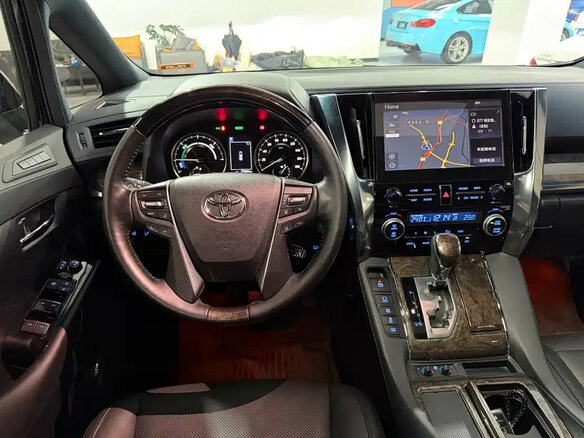 2023 Toyota Alphard III Рестайлинг, чёрный, 13300000 рублей - вид 8