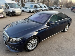 2018 Mercedes-Benz E-Класс 220 d V (W213, S213, C238), синий, 3800000 рублей, вид 1