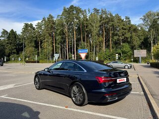 2019 Audi A6 40 TDI V (C8), синий, 3390000 рублей, вид 3