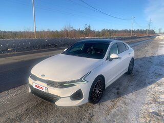 2020 Kia K5 III, белый, 3180000 рублей, вид 1