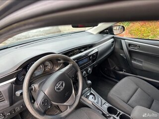 2013 Toyota Corolla XI (E160, E170, E180), серый, 1500000 рублей, вид 5