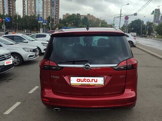 2013 Opel Zafira C, красный, 1100000 рублей, вид 5