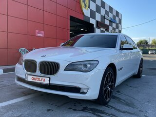 2011 BMW 7 серии Long 750Li xDrive V (F01/F02/F04), белый, 1850000 рублей, вид 2