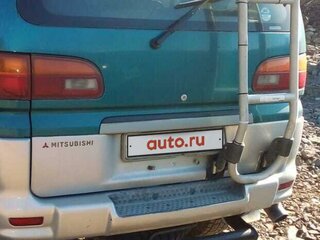 1997 Mitsubishi Delica IV, зелёный, 990000 рублей, вид 3