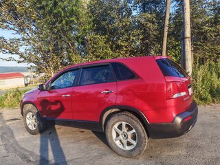 2009 Kia Sorento II, красный, 1400000 рублей, вид 4