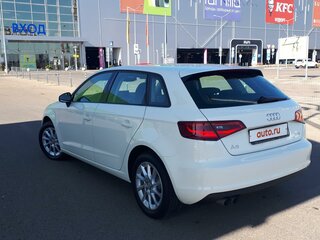 2013 Audi A3 III (8V), белый, 2300000 рублей, вид 3
