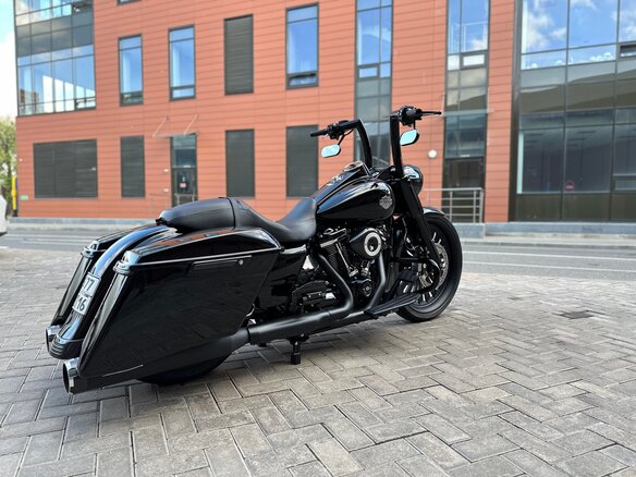 2021 Harley-Davidson Road King, чёрный, 4500000 рублей - вид 6