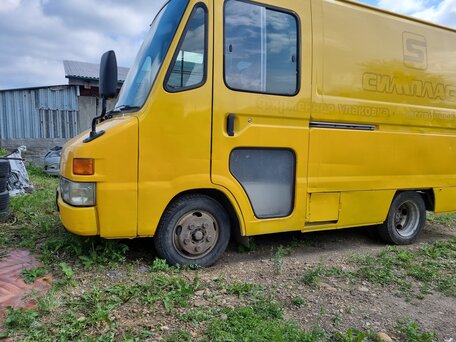 2000 Toyota Dyna, жёлтый, 750000 рублей, вид 5