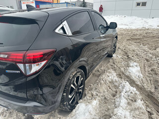 2015 Honda Vezel I, чёрный, 1650000 рублей, вид 5