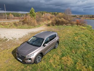 2020 Hyundai Santa Fe IV, бежевый, 3300000 рублей, вид 5