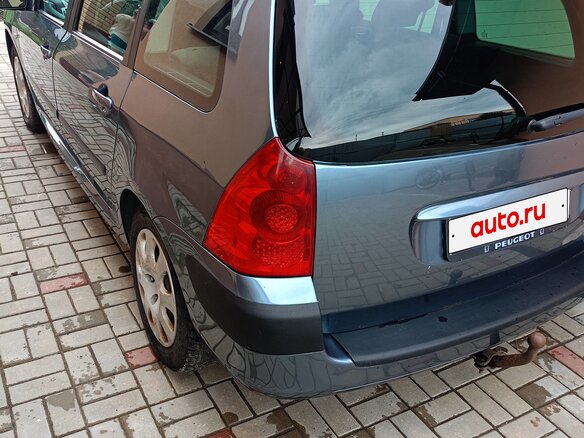 2007 Peugeot 307 I Рестайлинг, серебристый, 400000 рублей - вид 4