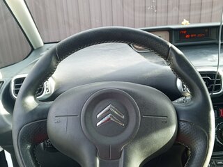 2011 Citroen C3 Picasso I, белый, 700000 рублей, вид 1