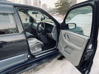 2001 Mazda Tribute I, чёрный, 850000 рублей, вид 5
