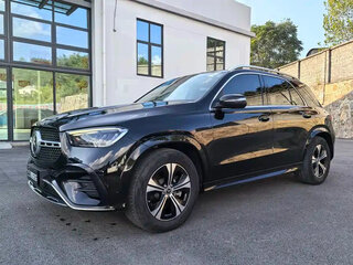 2024 Mercedes-Benz GLE 350 II (V167) Рестайлинг, чёрный, 7200000 рублей, вид 3
