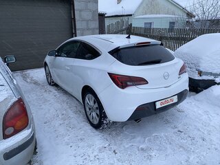 2013 Opel Astra GTC J Рестайлинг, белый, 930000 рублей, вид 2