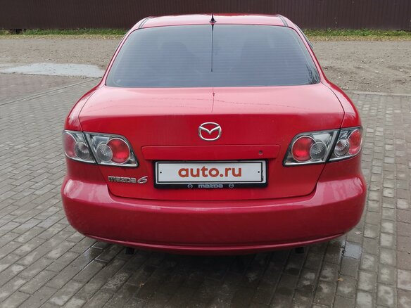 2005 Mazda 6 I (GG) Рестайлинг, красный, 300000 рублей - вид 2