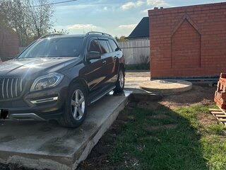 2013 Mercedes-Benz GL-Класс 350 II (X166), коричневый, 2600000 рублей, вид 1