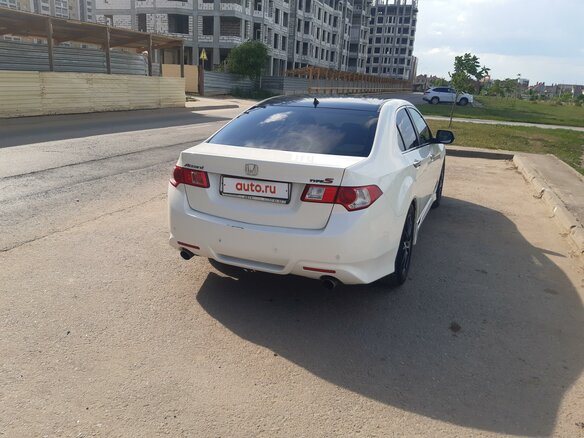 2008 Honda Accord VIII, белый, 900000 рублей - вид 2