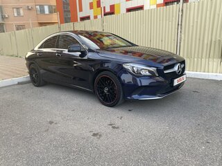 2017 Mercedes-Benz CLA 200 I (C117, X117) Рестайлинг, синий, 2650000 рублей, вид 3