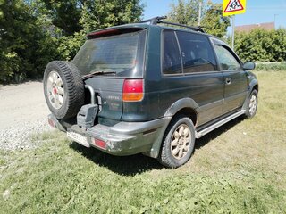 1994 Mitsubishi RVR I, зелёный, 225000 рублей, вид 5