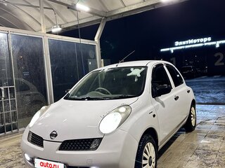 2005 Nissan March III (K12), белый, 430000 рублей, вид 3