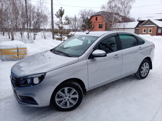 2021 Lada (ВАЗ) Vesta I, серебристый, 1300000 рублей, вид 2