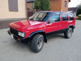 1995 Nissan Terrano I, красный, 800000 рублей, вид 1