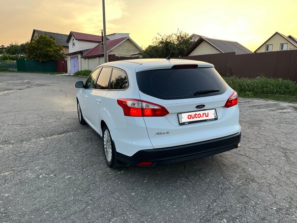 2012 Ford Focus III, белый, 815000 рублей - вид 2