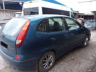 2001 Nissan Almera Tino I, синий, 380000 рублей, вид 3