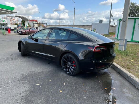 2022 Tesla Model 3 Performance I, чёрный, 3400000 рублей - вид 13