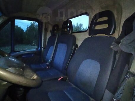2004 Peugeot Boxer, синий, 800000 рублей, вид 5