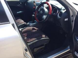 2018 Nissan Juke I Рестайлинг, серебристый, 1300000 рублей, вид 5