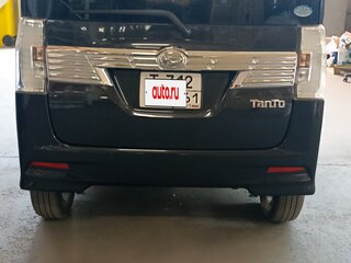 2017 Daihatsu Tanto III Рестайлинг, чёрный, 750000 рублей, вид 4