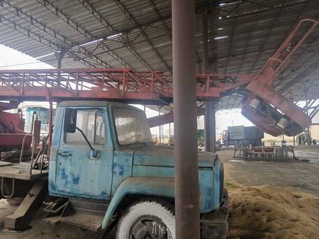 1993 ГАЗ 3308, синий, 550000 рублей, вид 2
