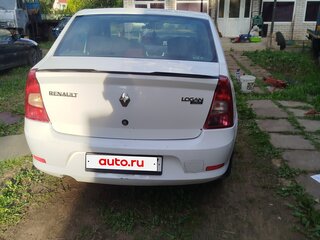 2015 Renault Logan I Рестайлинг, белый, 300000 рублей, вид 5