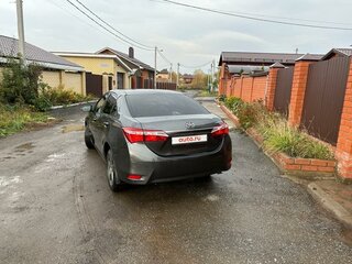 2013 Toyota Corolla XI (E160, E170, E180), серый, 1500000 рублей, вид 3