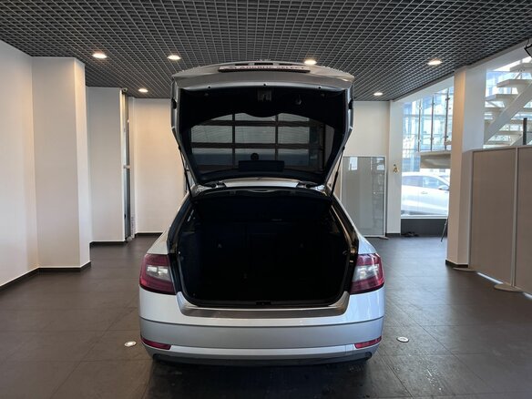 2017 Skoda Octavia III (A7) Рестайлинг, серебристый - вид 36