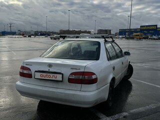 1999 Toyota Corolla VIII (E110), белый, 330000 рублей, вид 1