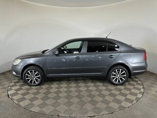 2012 Skoda Octavia II (A5) Рестайлинг, серый, 600000 рублей, вид 5