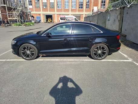 2013 Audi A3 III (8V), чёрный, 1400000 рублей, вид 5