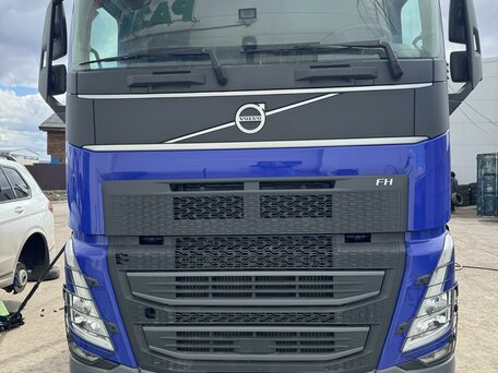 2022 Volvo FH, синий, 18960000 рублей, вид 1