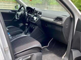 2018 Volkswagen Tiguan II, белый, 1850000 рублей, вид 5