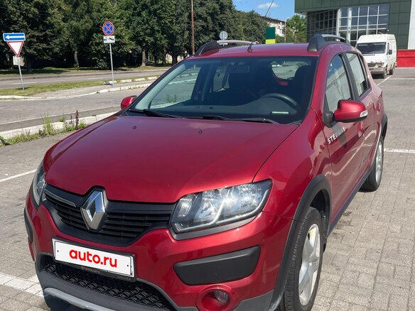 2018 Renault Sandero Stepway II, красный, 1050000 рублей