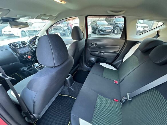 2019 Nissan Note e-Power II Рестайлинг, красный, 1380000 рублей - вид 17