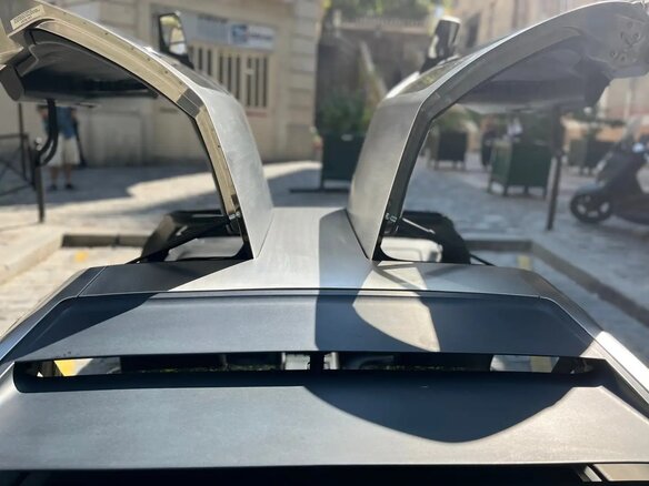 1982 DeLorean DMC-12, серебристый - вид 12