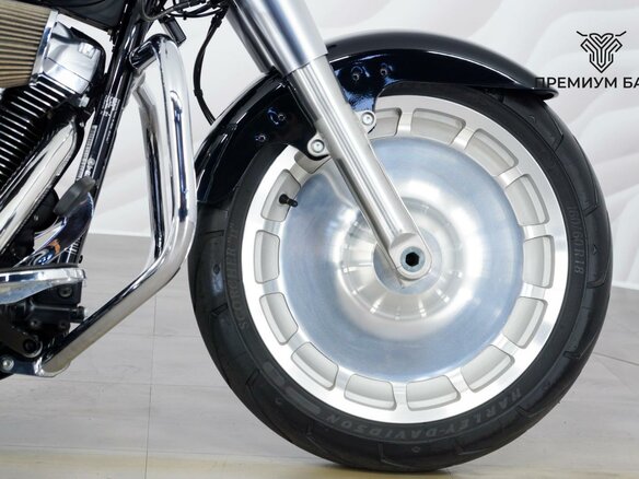 2018 Harley-Davidson Fat Boy, чёрный, 1899000 рублей - вид 10